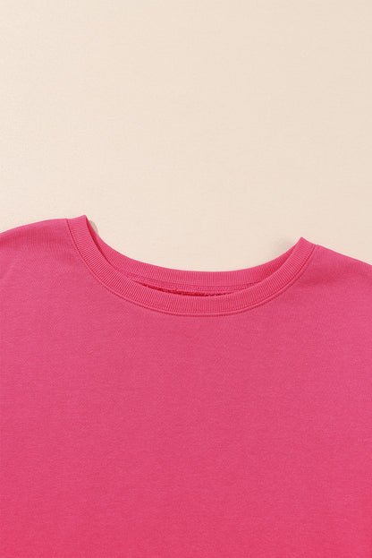 Sweat-shirt kaki à coutures apparentes, épaules tombantes et fentes, ourlet haut-bas 