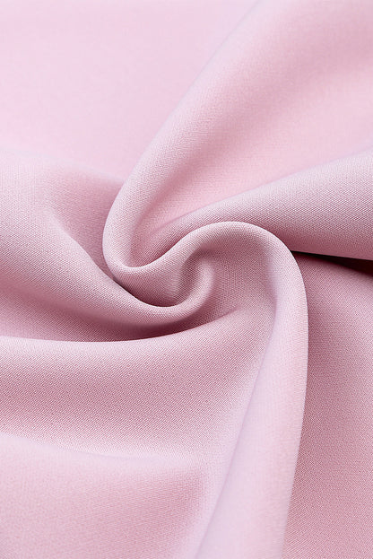 Mono corto sin mangas con botones y fajín