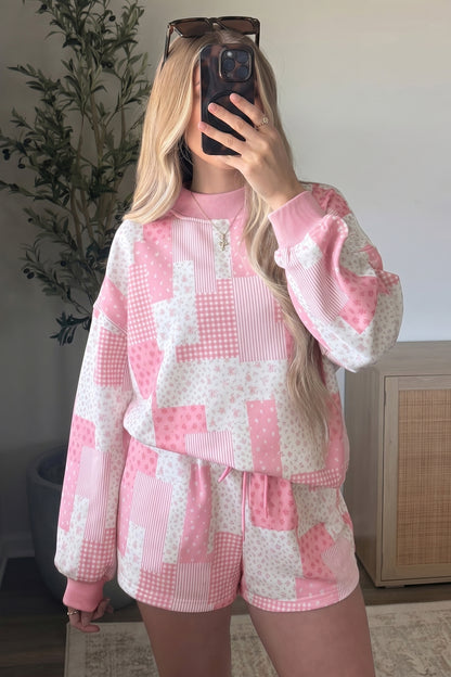 Light Pink Patchwork Floral Print Drop Shoulder Baggy Pullover Drawstring Shorts Set
