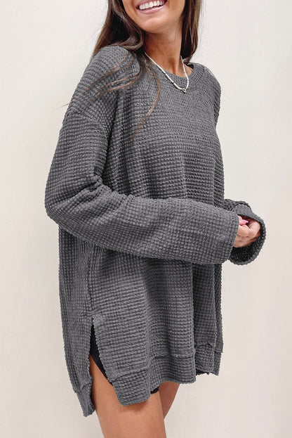 Haut oversize en tricot gaufré gris à fentes hautes