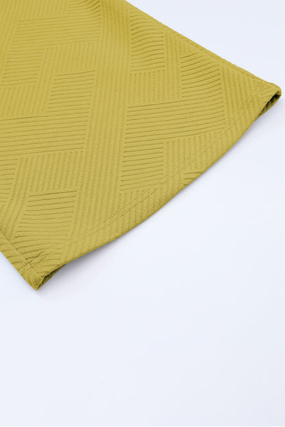 Conjunto de camiseta holgada con textura gris y pantalón con cordón