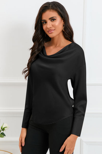 Blusa elegante de manga larga con cuello vuelto negro