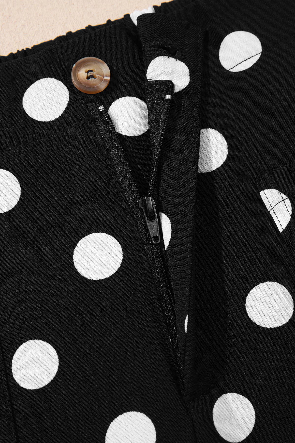 Polka Dot Print Patched Pocket Mid-rise Straight Leg Pants