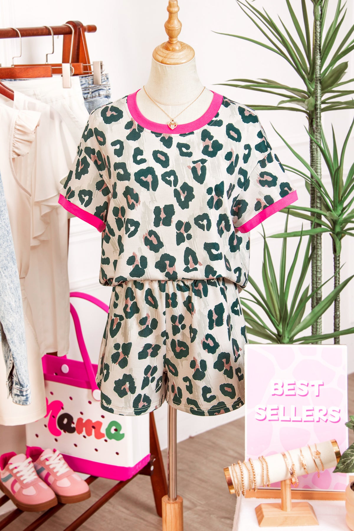 Brown Unique Leopard Print Contrast Trim Top Loose 2pcs Short Set