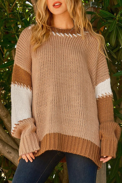 Pull oversize à blocs de couleurs beige clair français et coutures contrastées