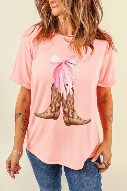 T-shirt ras du cou rose à imprimé bottes de cowboy western et nœud papillon