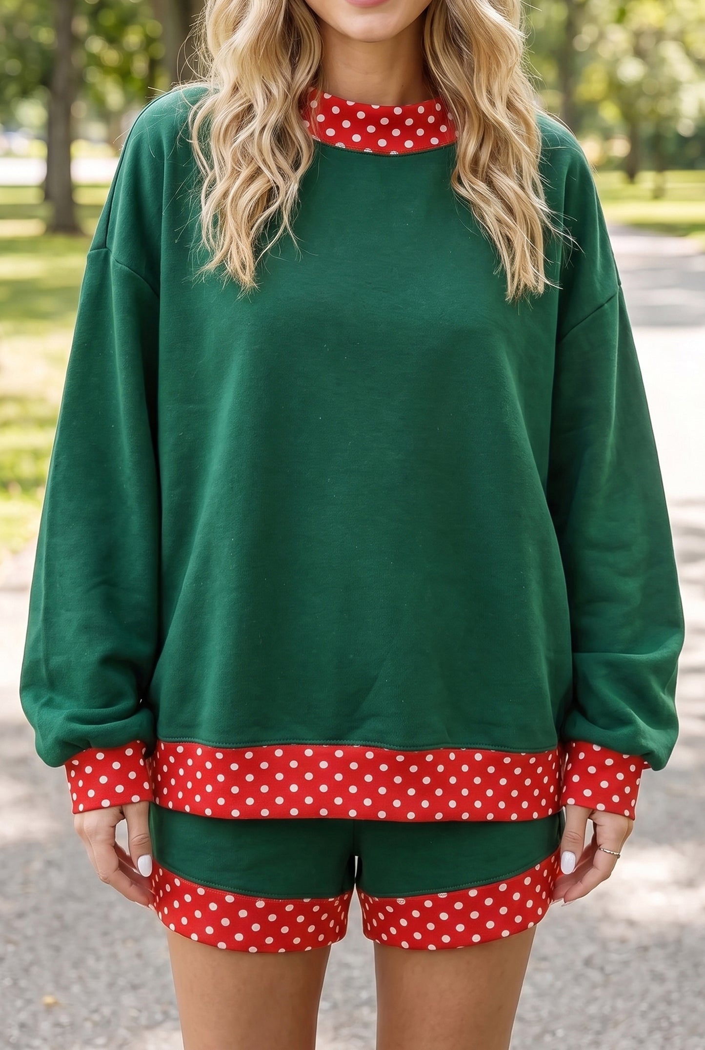 Evergreen Polka Dot Trim Baggy Pullover 2pcs Short Set