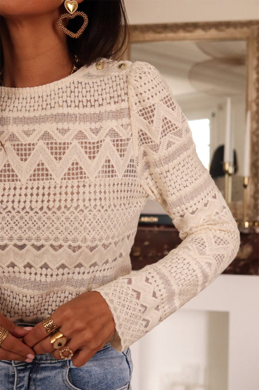 Chemisier blanc à manches longues et boutons en dentelle géométrique