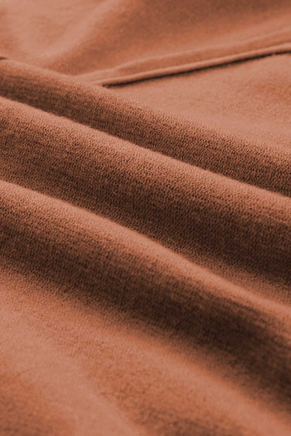 Suéter holgado con costuras expuestas y bolsillo con parche sin rematar albaricoque 