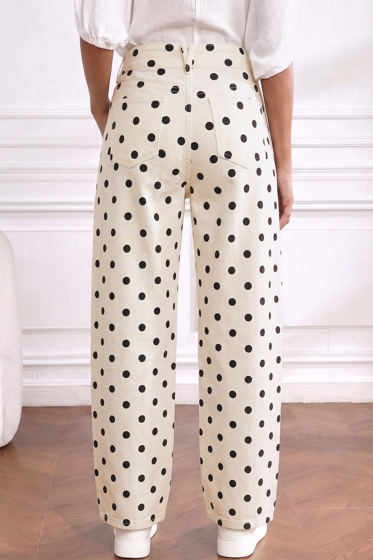 White Polka Dot Curved-Knife Ankle Denim Pants