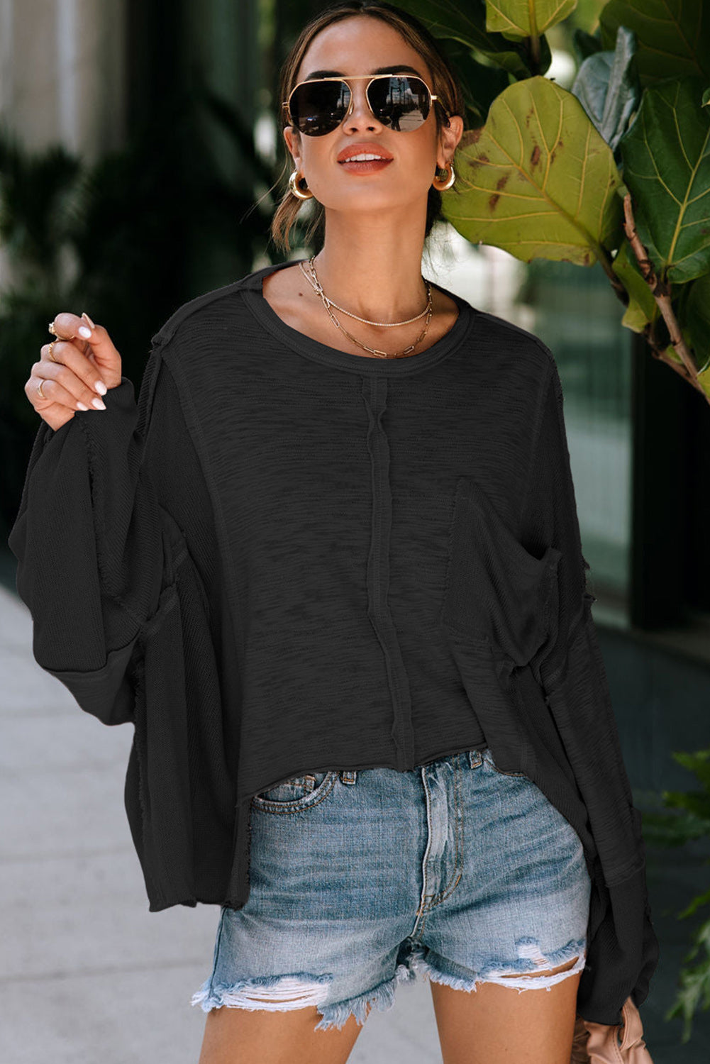 Haut vert surdimensionné à manches amples et coutures apparentes avec poche poitrine