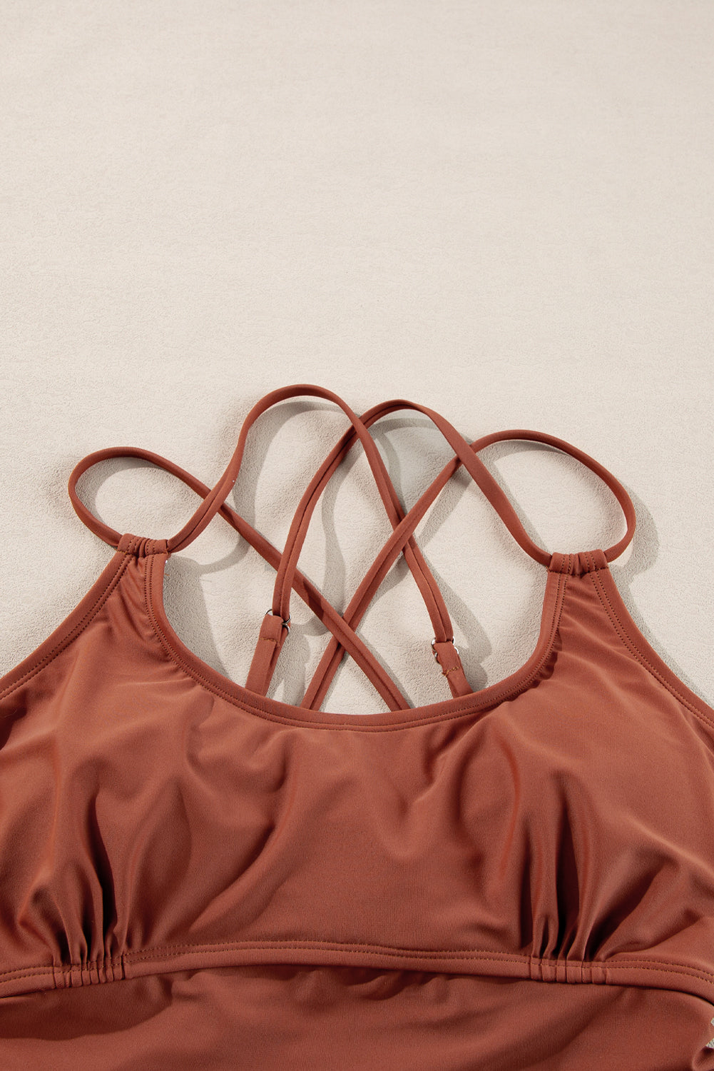 Maillot de bain tankini 2 pièces rouge minéral avec cordon de serrage et effet gainant