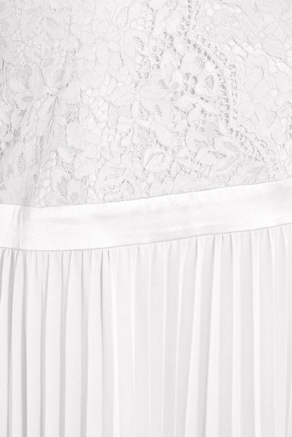 Lace Scalloped V Neck 3/4 Sleeves Pleated Tulle Plus Maxi Dress