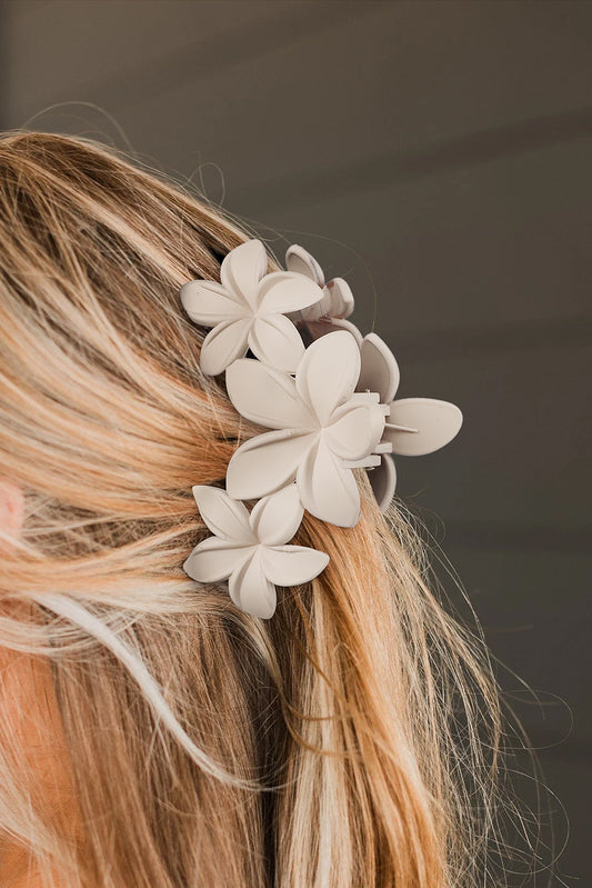 Pince à cheveux en résine plastique et fleur 3D en parchemin