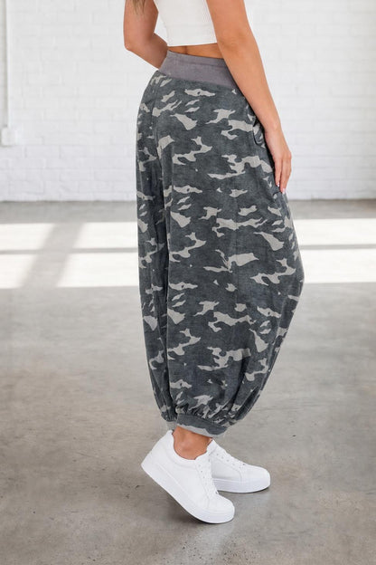 Multicolour Drawstring Contrast Waistband Camouflage Joggers Pants
