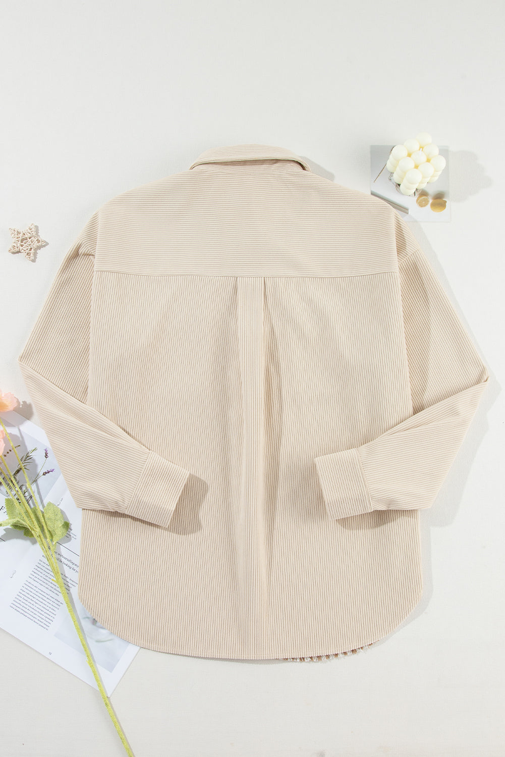 Veste-chemise en velours côtelé à motif pied-de-poule et patchwork avec poche à rabat