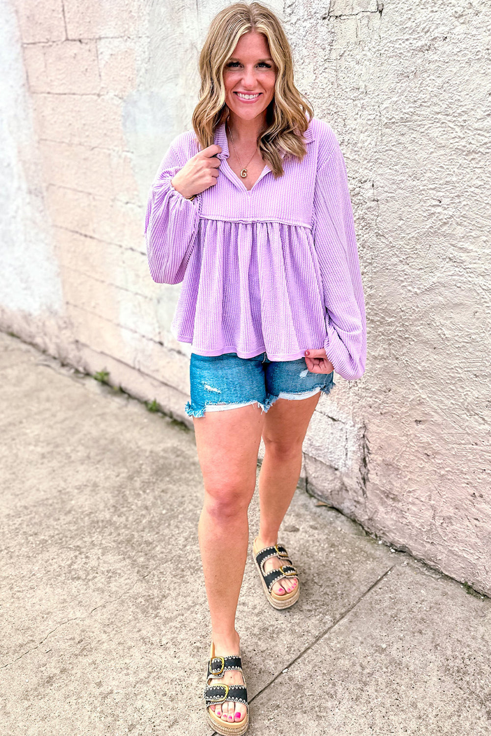 Chemisier babydoll à col en V et manches bouffantes en velours côtelé Phalaenopsis