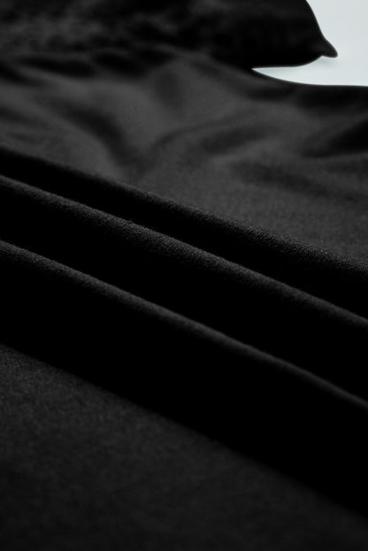 T-shirt à manches raglan en dentelle contrastée avec coutures noires
