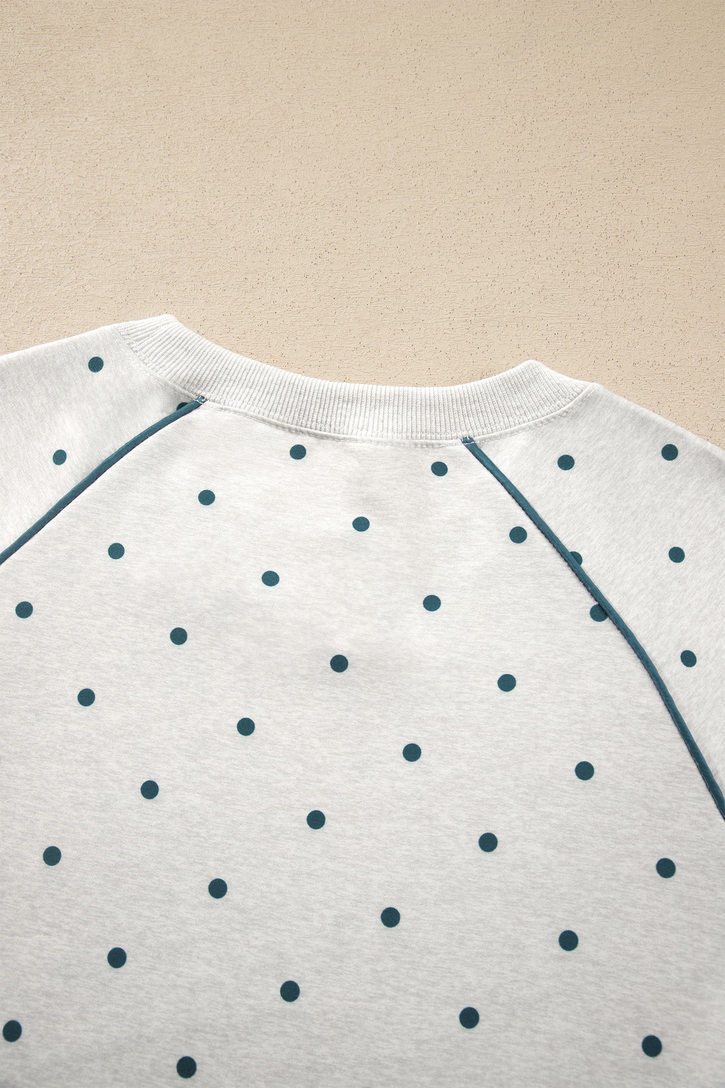 Gray Polka Dot Print Piping Trim 3/4 Sleeve Relaxed Top