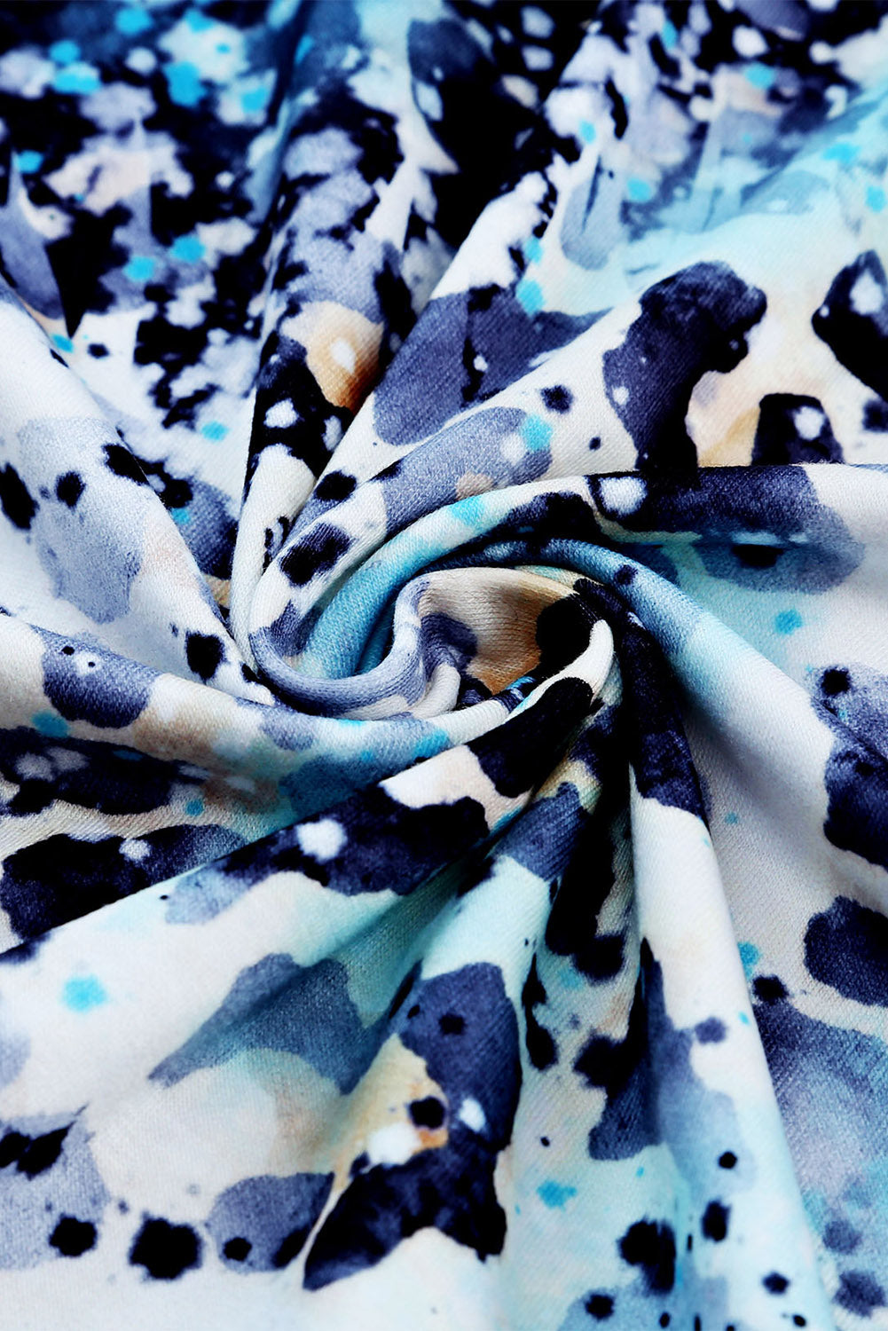 Ropa en blanco- Camiseta blanqueada de moda occidental