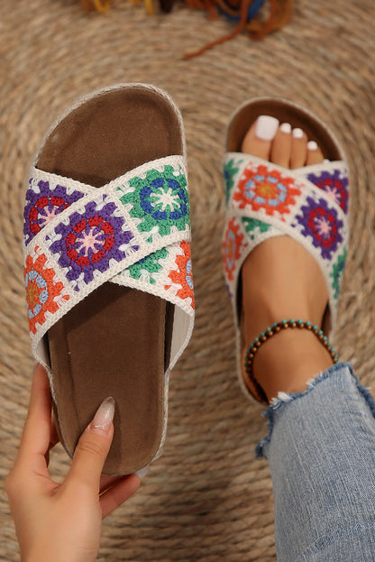 Chaussons plateformes à brides croisées tissées géométriques violettes Tillandsia