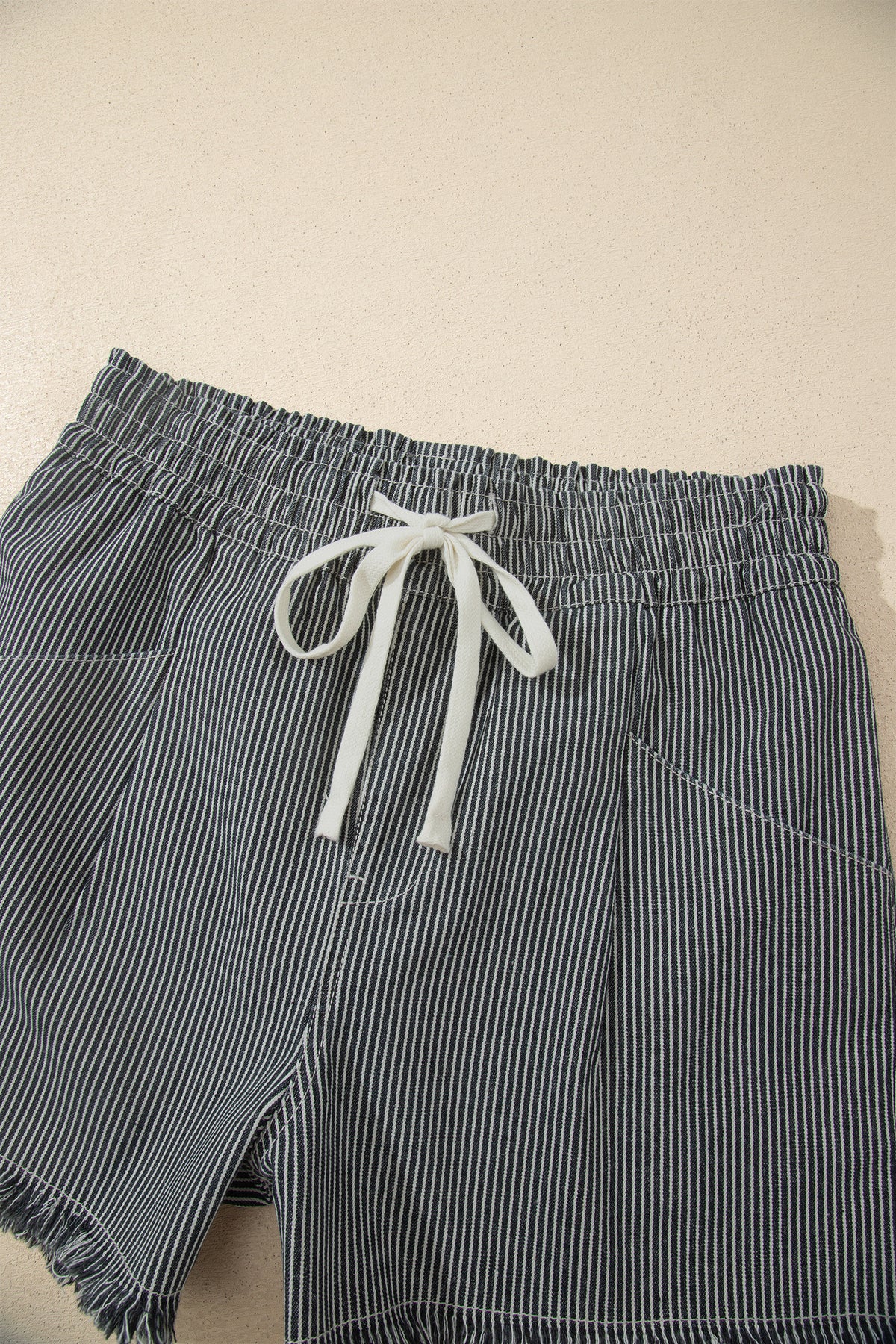 Black Stripe Raw Edge Drawstring Elastic Waist Casual Denim Shorts