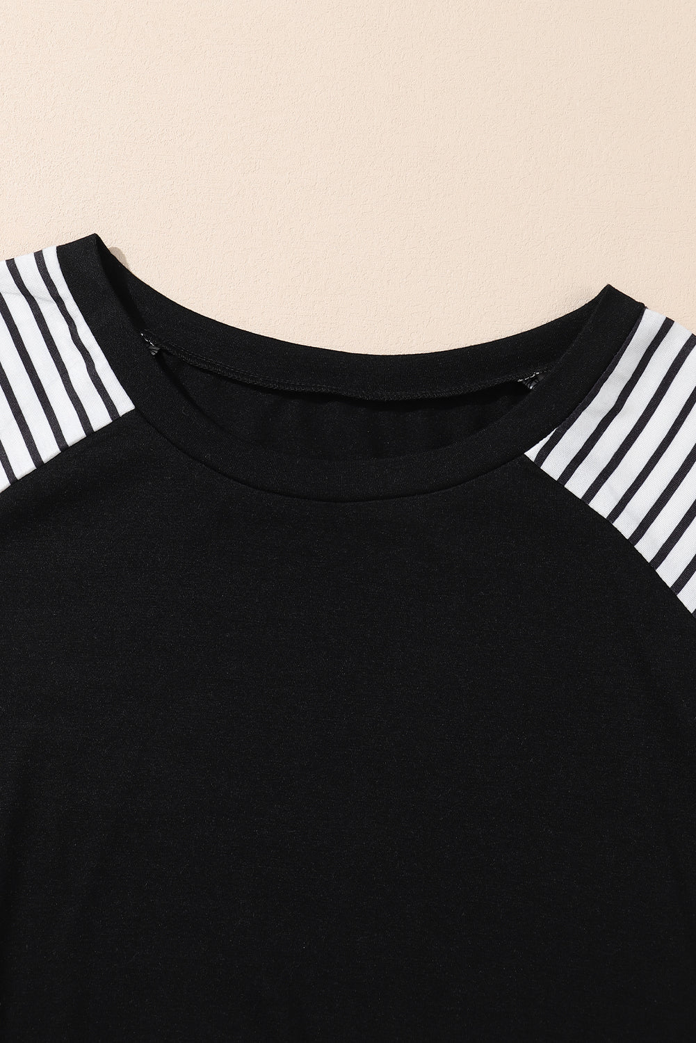 Robe noire grande taille à volants et manches patch léopard rayées 