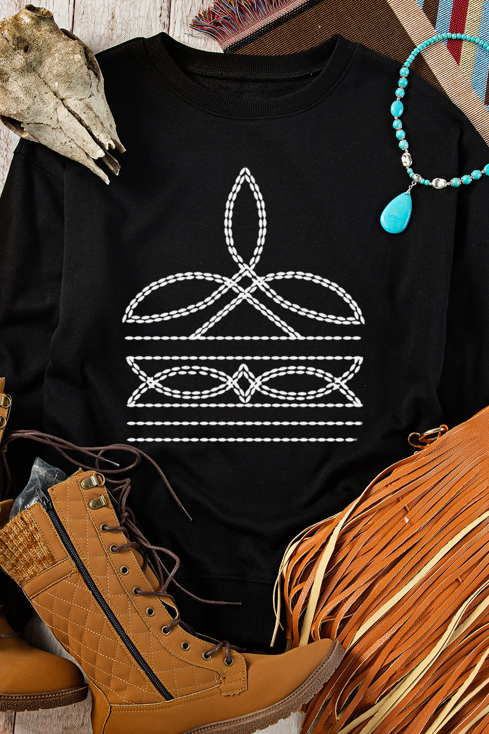 Sweat-shirt noir à col rond et imprimé motif western