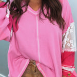 Chemisier en maille côtelée à col en V et manches patchwork florales en dentelle Bonbon