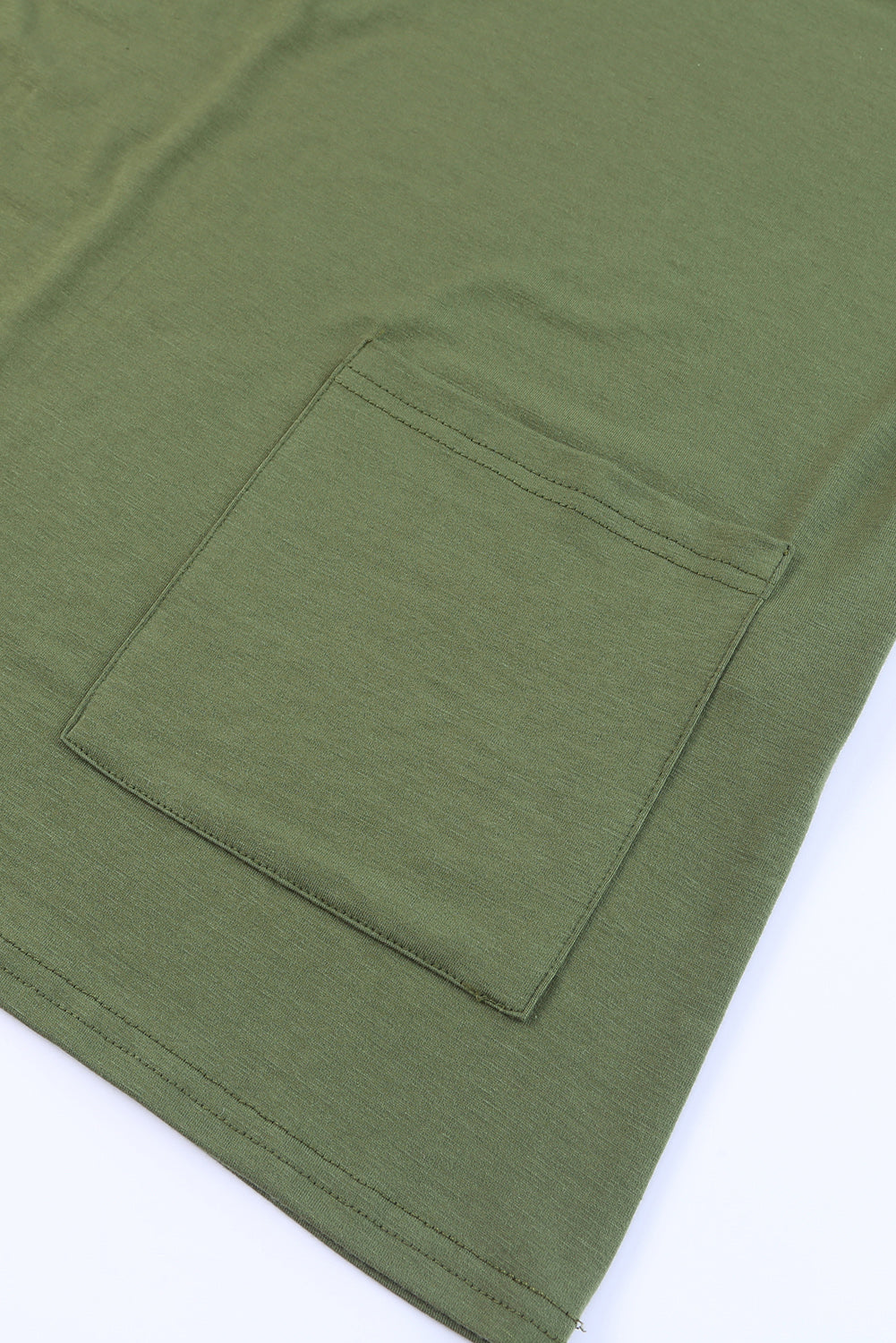 Tunique à manches courtes avec poches latérales 