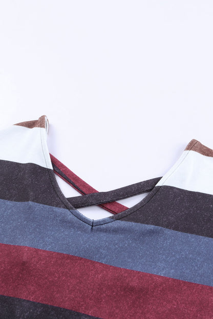 Haut à manches longues à rayures et dos croisé 