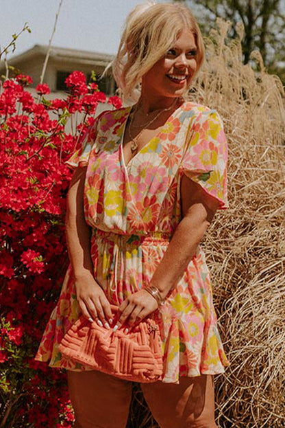 Top floral con mangas acampanadas y cuello levantado multicolor