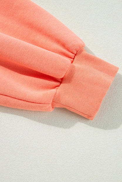 Sweat-shirt ample à col rond et manches rayées avec motif flamant rose arc-en-ciel