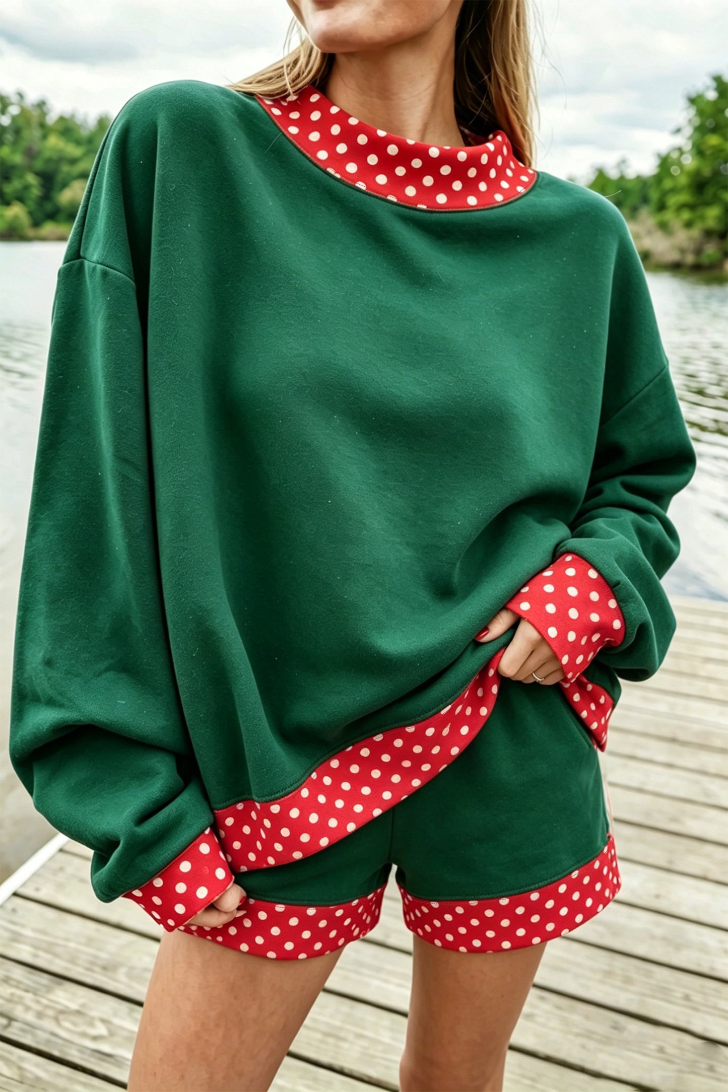 Evergreen Polka Dot Trim Baggy Pullover 2pcs Short Set
