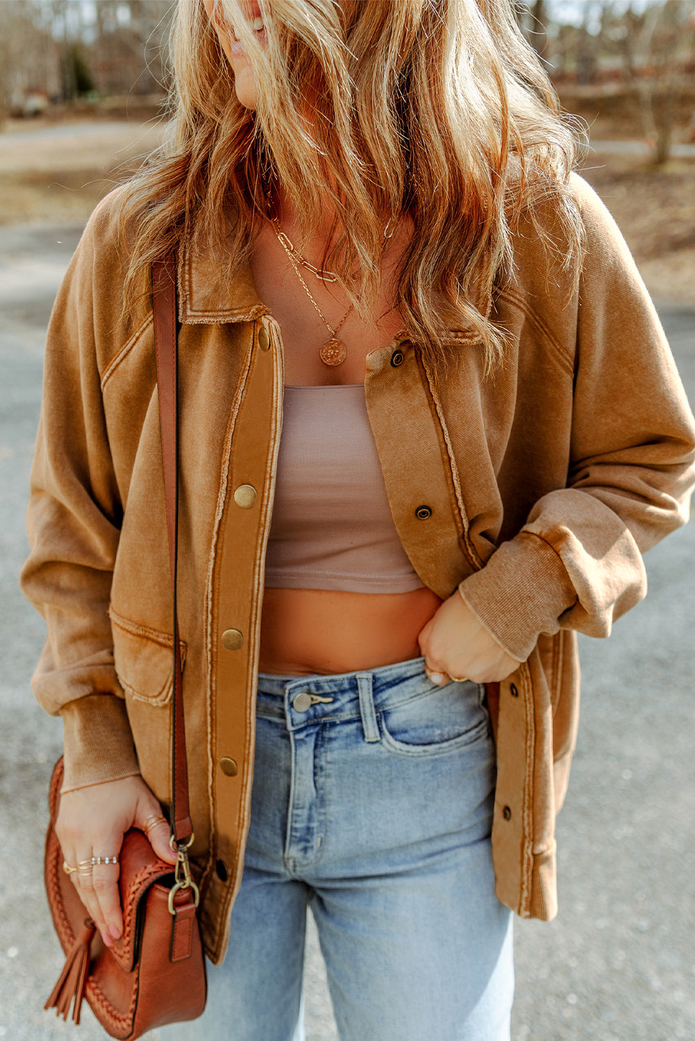 Chaqueta con botones y bolsillo con solapa lavada vintage roja