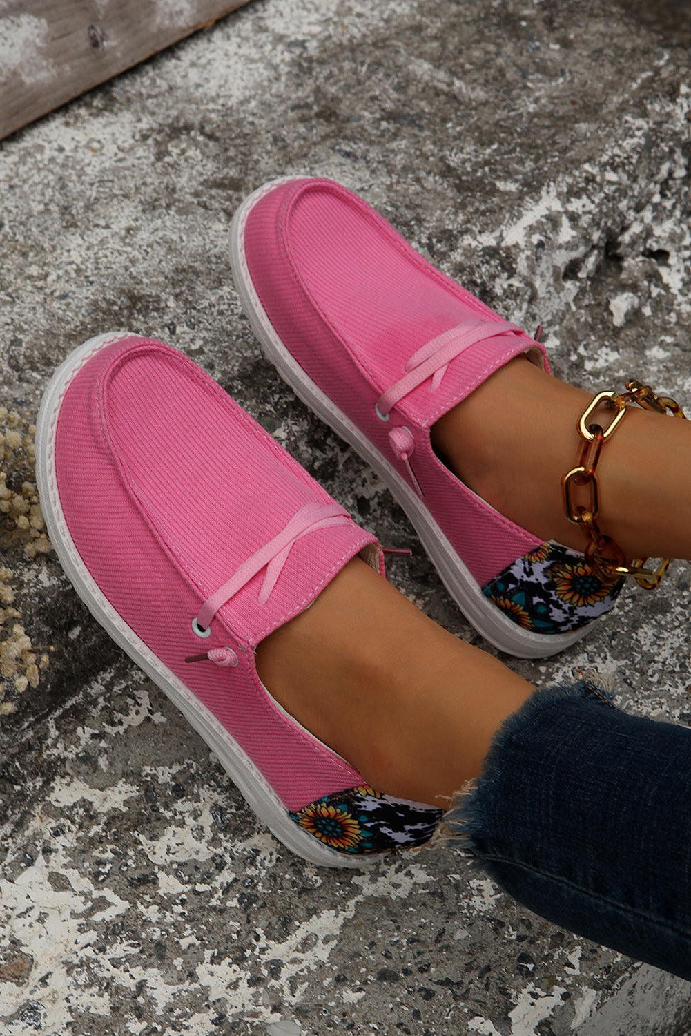 Multicolour Patched Back Heel Slip On Flat Shoes