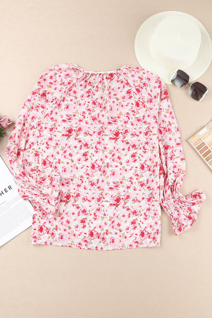 Blusa con botones y cuello en V con estampado floral 