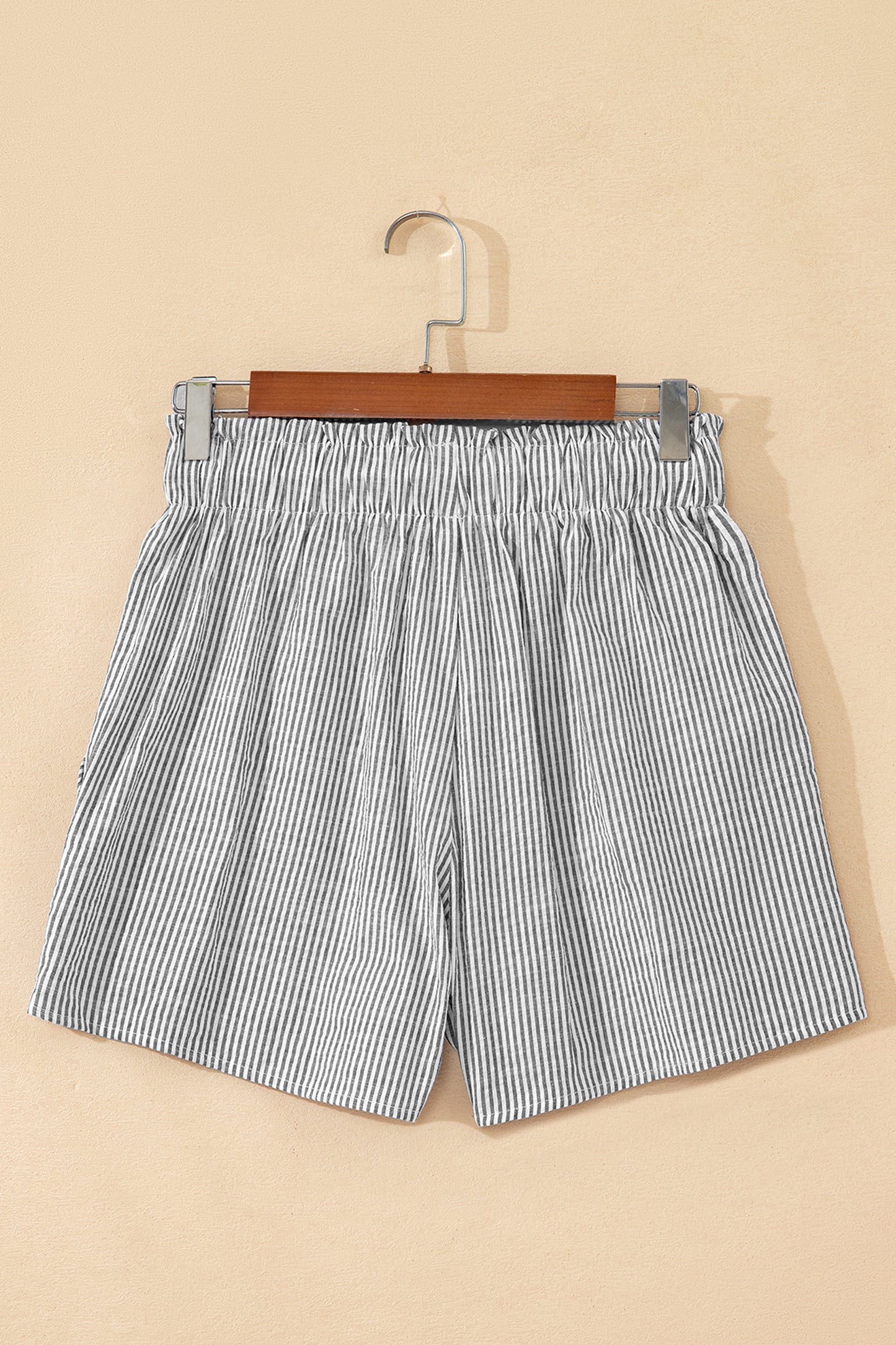 Gray Stripe Lace-up Elastic Waist Casual Pocketed Shorts