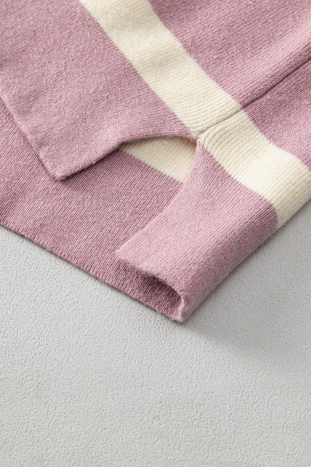 Pull oversize à rayures roses et blocs de couleurs