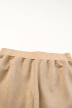 Conjunto de pantalones cortos de felpa de manga larga con ribetes de ribetes de color caqui 
