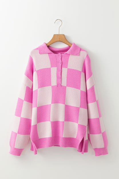 Pull à épaules tombantes et col boutonné à motif damier rose