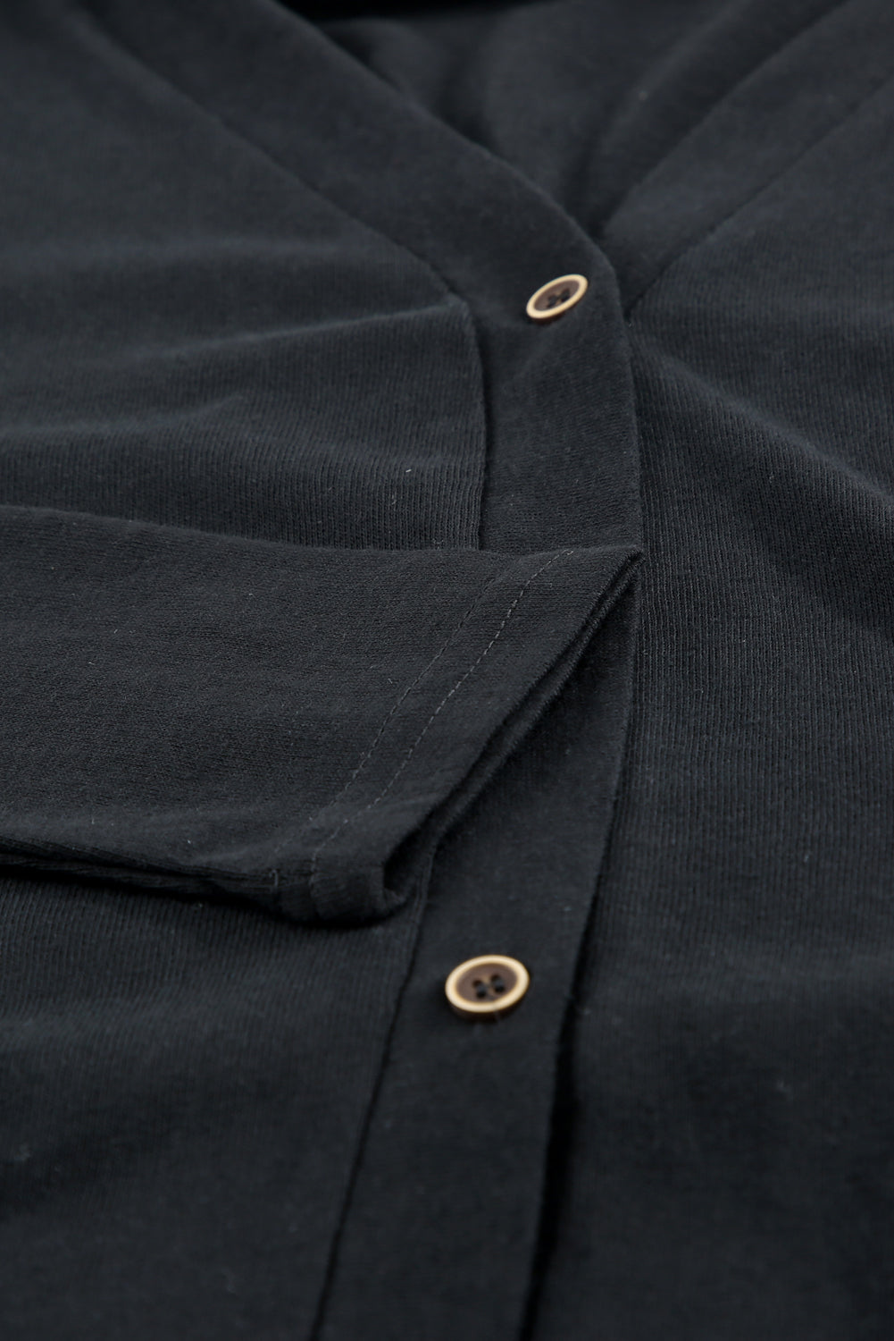 Cardigan ouvert à boutons de couleur unie beige