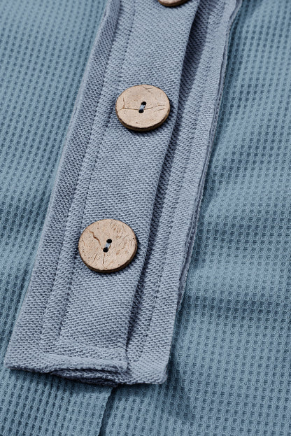 Top de manga larga con botones de punto tipo gofre marrón 