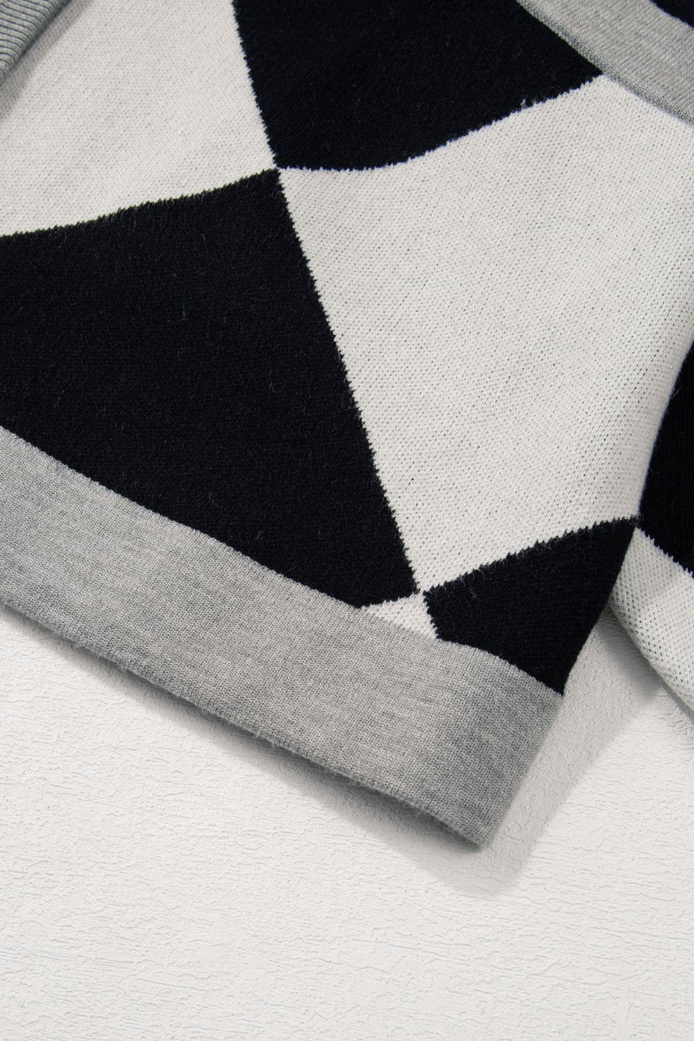 Cardigan ample boutonné à épaules tombantes et colorblock noir