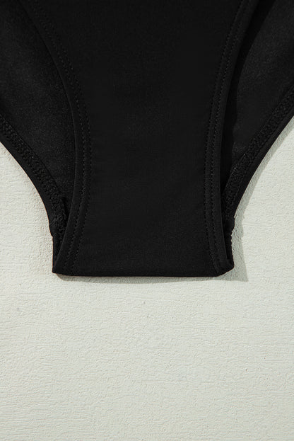 Ensemble haut de bikini asymétrique en maille plissée noire et jupe