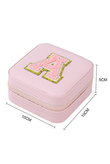 Coffret à bijoux graphique en chenille rose avec miroir