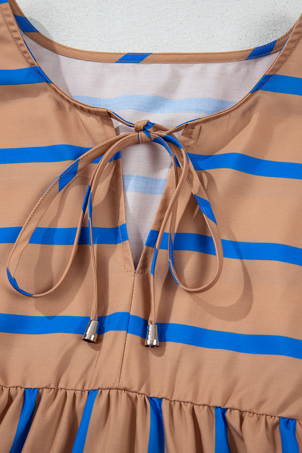 Robe babydoll grande taille à rayures contrastées kaki et manches 3/4