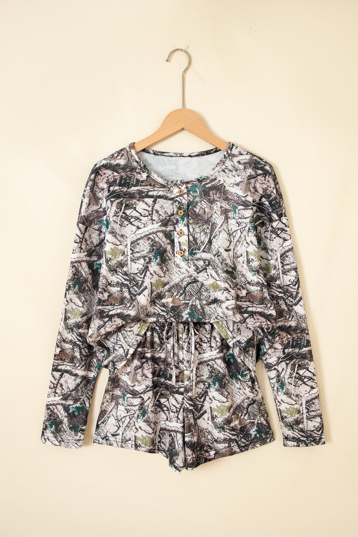 Brown Camo Long Sleeve Top Elastic Waist Shorts Two Piece Set