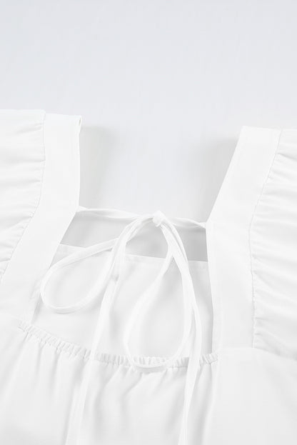 Minivestido asimétrico con cuello cuadrado y media manga 