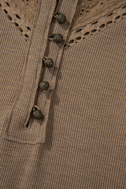 Haut côtelé à manches longues en broderie anglaise châtain